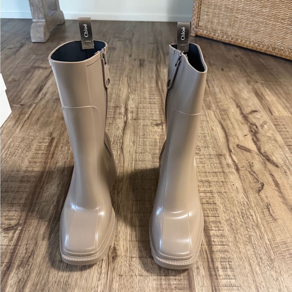 Chloe Women's Griege Rain Boots